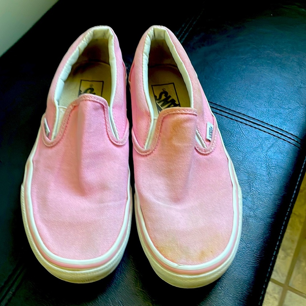 Pink Vans - classic slip on
